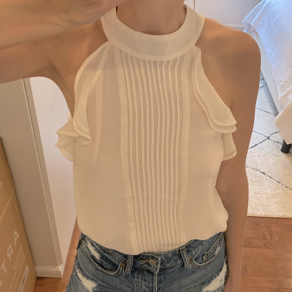 Chiffon Express top, milky white, size S.